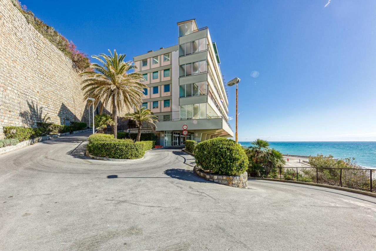 Апартаменти Casaviva - Grazioso Bilocale Sul Mare A Оспедалетті Екстер'єр фото